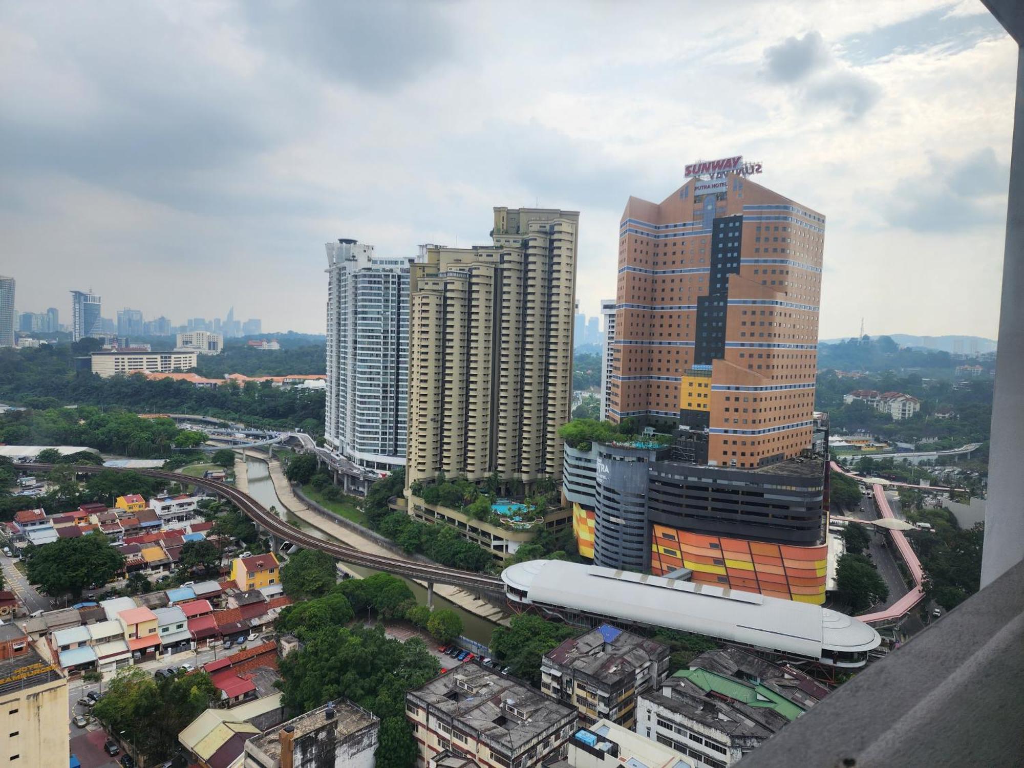 Chambers Residences Suites Klcc Куала-Лумпур Екстер'єр фото